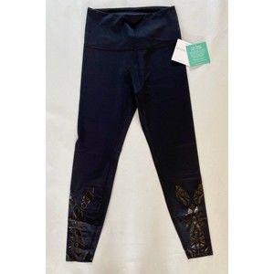 NWT Beyond Yoga Black High Waist Midi Legging Shine Applique Detail Medium